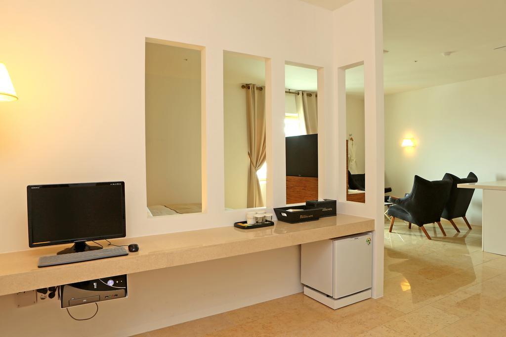 Hotel Marigold